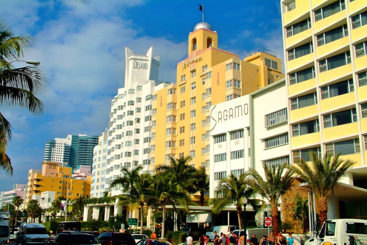  cose da vedere in Florida, l'architettura dei tanti edifici in art decò a Miami Beach
